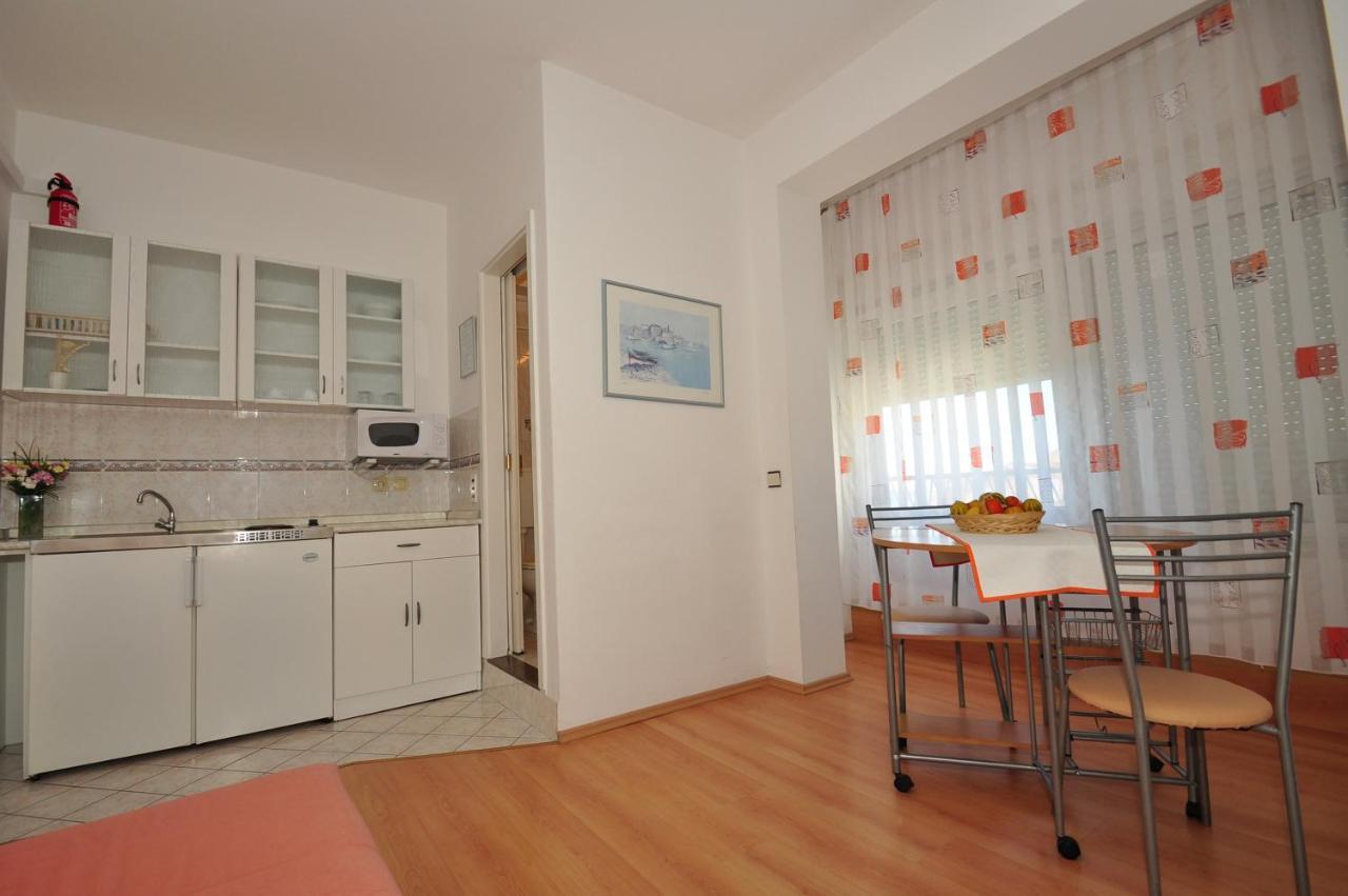 Appartement Anastazija Sea View à Omiš Extérieur photo